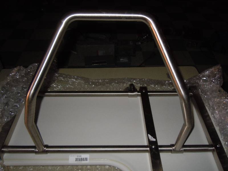 lot 2131 image: Safety gate