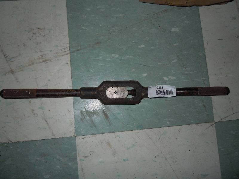 lot 2136 image: Machinist tool