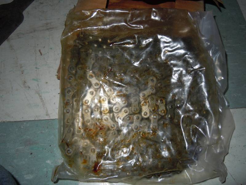 lot 2137 image: Huge lot of Chain