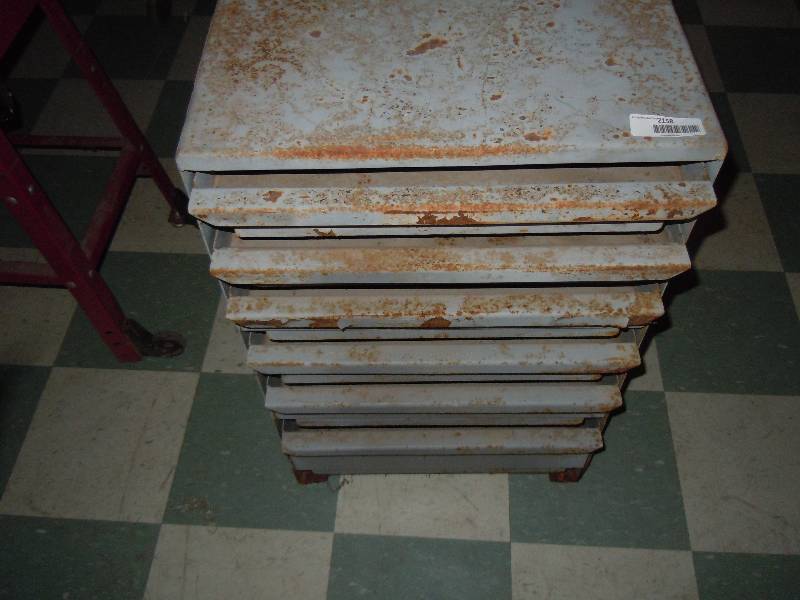 lot 2158 image: Cabinet Large Metal Parts Bin 6 Drawer