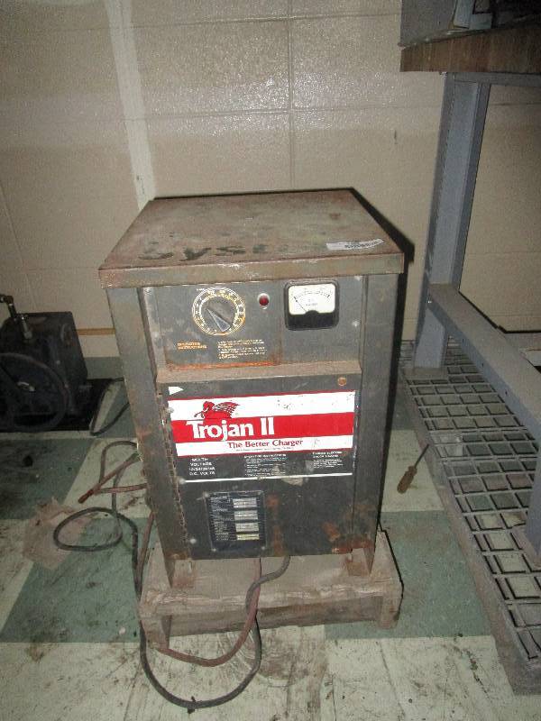 lot 2183 image: Trojan Battery Charger