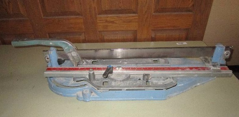 lot 548 image: Sigma Tile Cutter