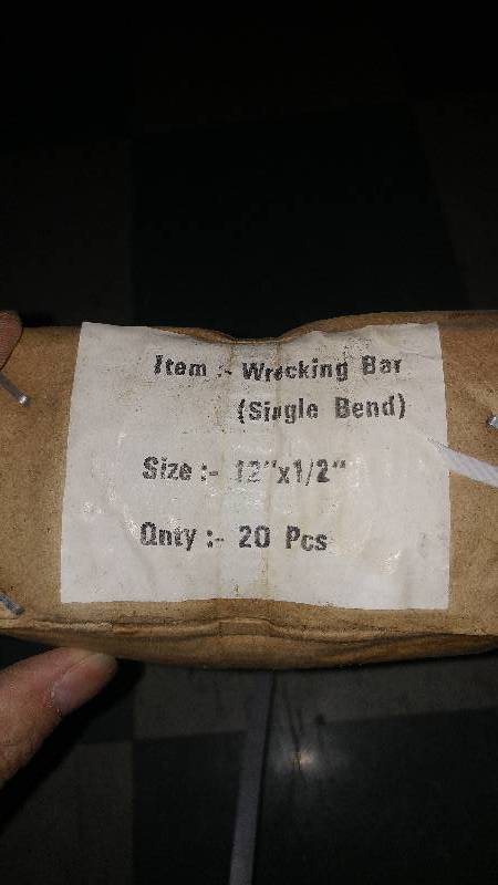 lot 2273 image: Case of Wrecking Bars 12x12 (20)pc