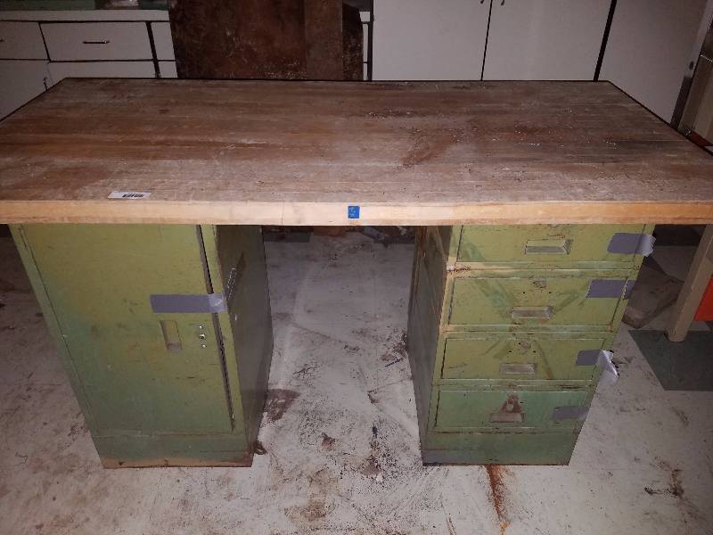 lot 403 image: Vintage Butcher Block Table
