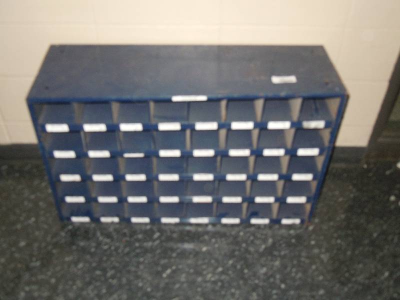 lot 2202 image: Cubby Bolt Bin