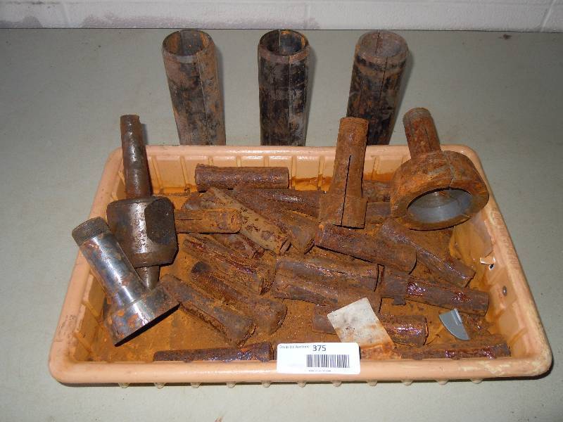lot 375 image: Random Machinist Parts