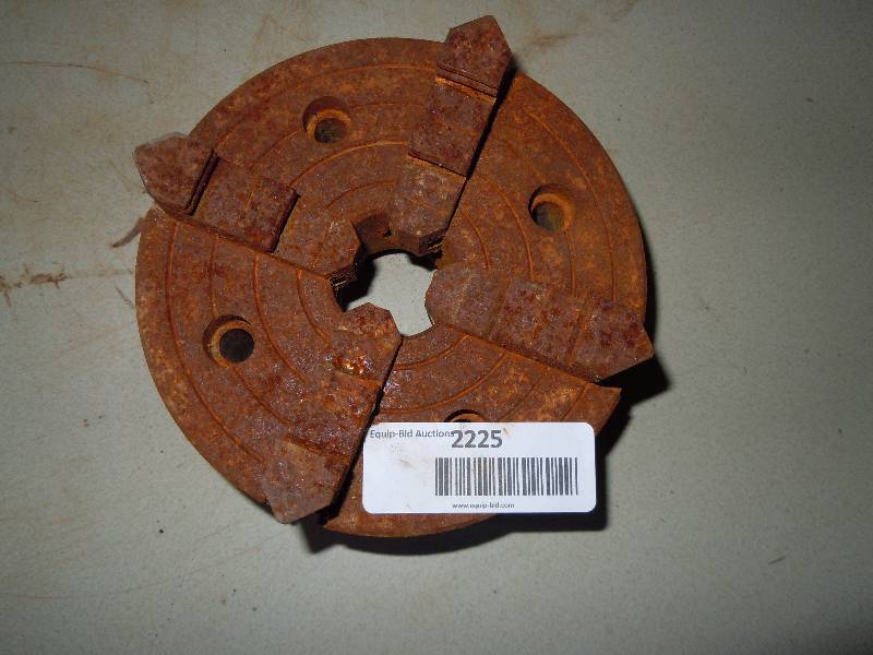 lot 2225 image: Lathe Chuck