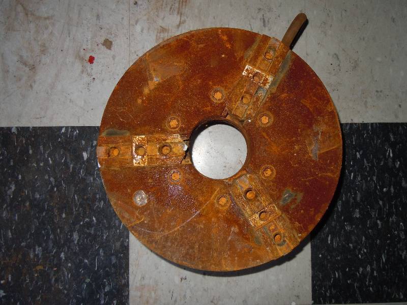 lot 2227 image: Lathe Chuck