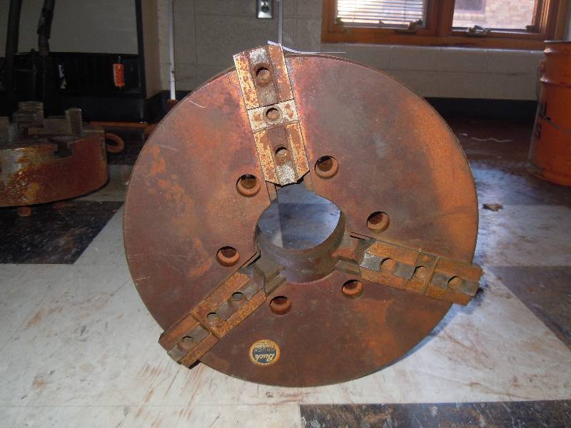 lot 2229 image: Lathe Chuck