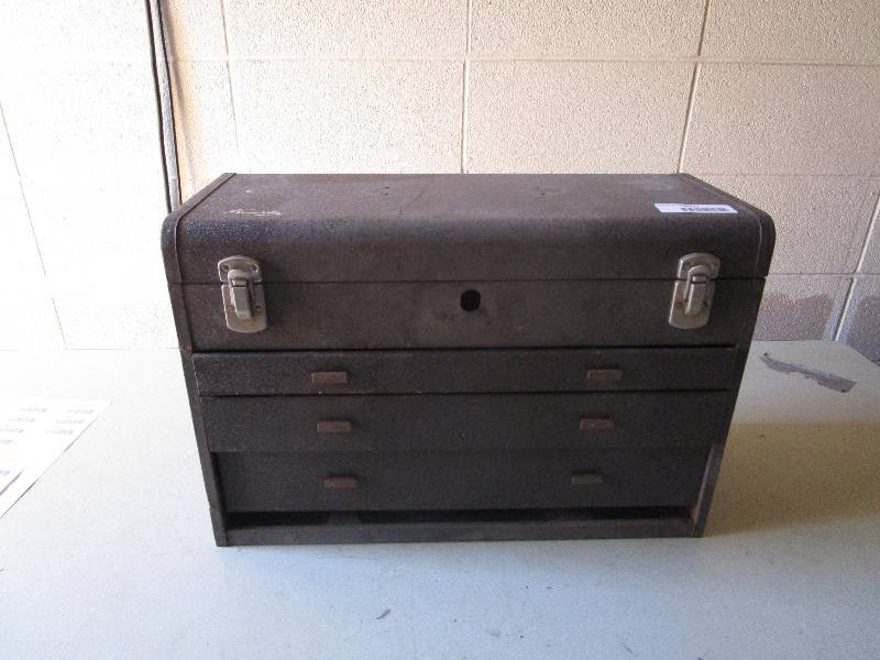 lot 2057 image: Kennedy Tool Box