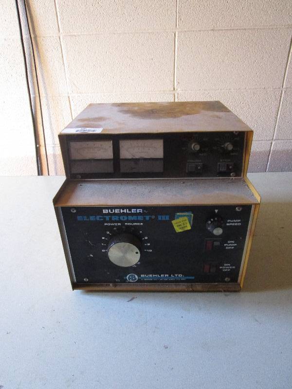 lot 445 image: Electrometer