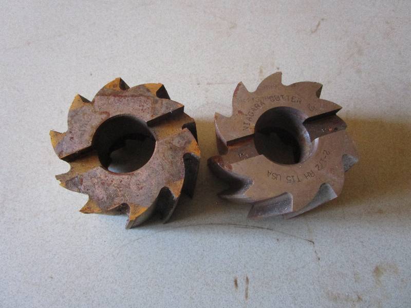 lot 425 image: Milling cutters