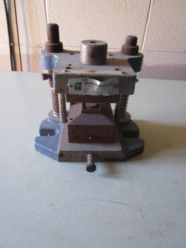 lot 419 image: Machinist Part