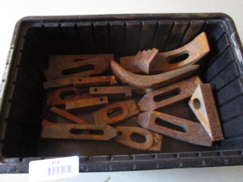 lot 414 image: Lot of Machinist Parts