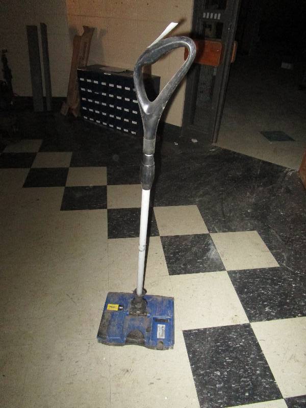 lot 331 image: Portable Sweeper