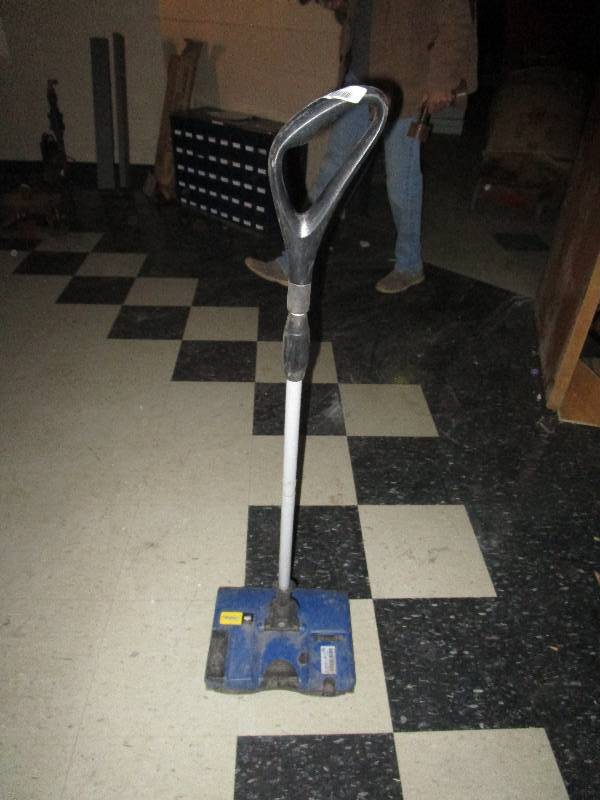 lot 329 image: Portable Sweeper