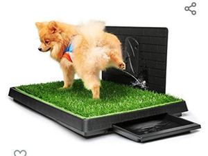 lot 49811 image: Hompet Dog Grass Pad with Tray