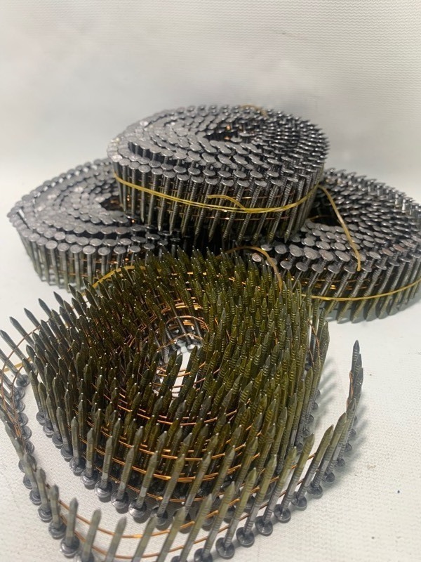lot 146 image: Bundle Lot of Nail Coils w 200 Decking Roofing Nails