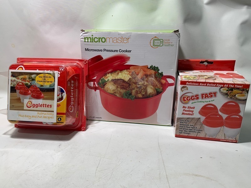 lot 237 image: Matching Red Food Pressure Cooking Bundle Eggs Fast