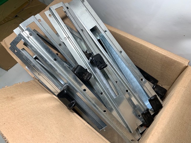 lot 259 image: Box of 14 Metal Slider Pieces Metal Scrap