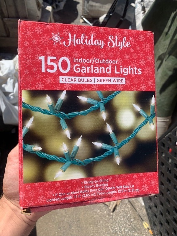 lot 440 image: New Holiday Style 150 Clear IndoorOutdoor Garland Lights 12ft