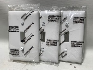 lot 61 image: 20 New Standard Sized TradeMaster White Unbreakable Switch Plates