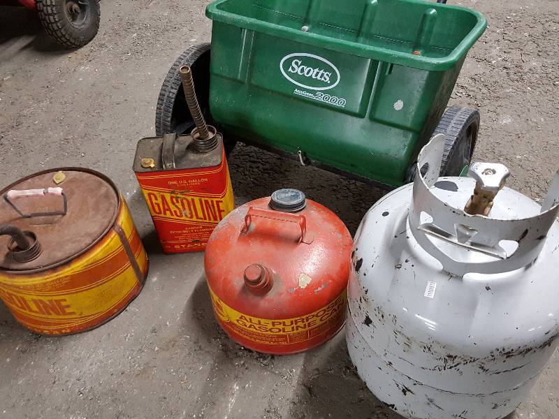 lot 2030 image: OK this will get you started in the lawn care business and get the grill started too with the Propane tank