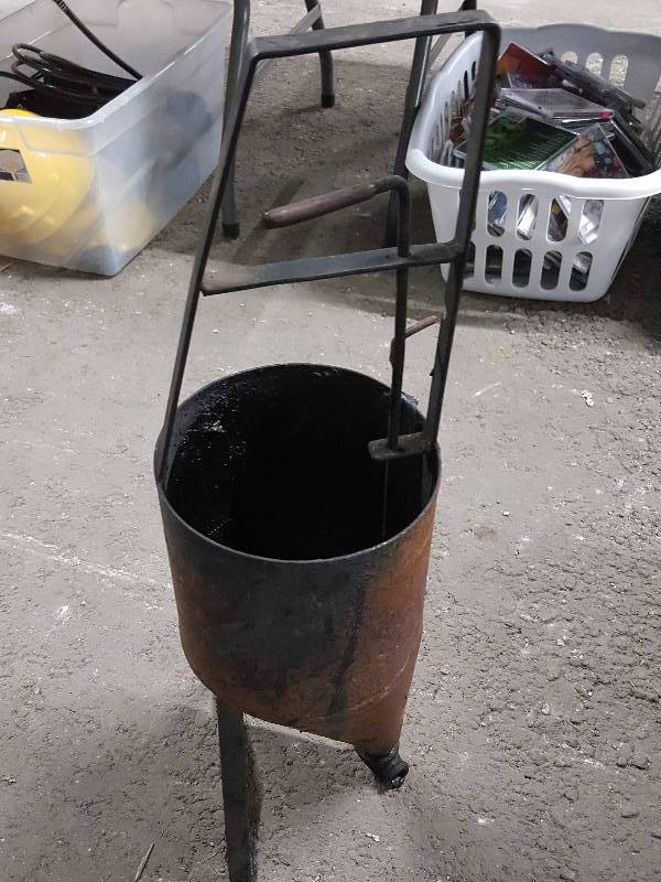 lot 2043 image: Ready to go to work for you is the Roofer tar bucket.  Warm it up and it might even have some tar left to use