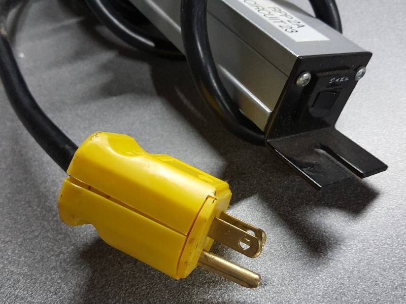 lot 2060 image: Professional 6 position Wiremold C10607 power strip with flange mounting and real long power cord 10-12 feet
