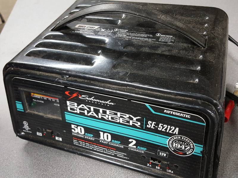 Functional Schumacher SE 5212A 50 AMP start 12 volt battery charger in good  working condition | Tools, Toys and Hi-Tech liquidation auction this week  at Dale Wilch's Man Cave | Equip-Bid