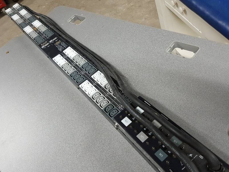 lot 2073 image: Real Serious power strip by Hewlett Packard HP specifically designed for banks of computer Internet servers.