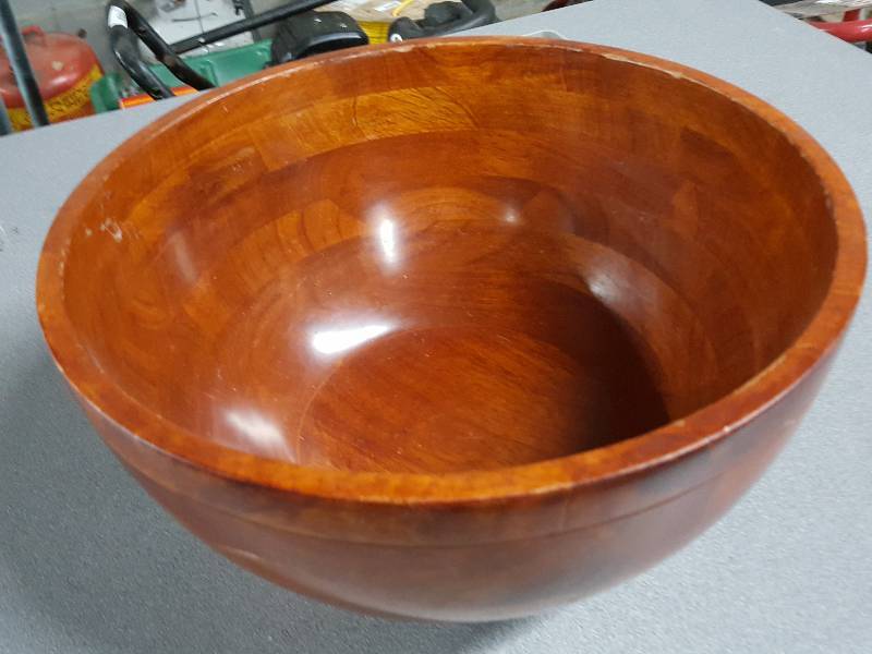 lot 2102 image: Cool looking and real wood laminated about 12 in diameter and 6-7 deep potato chips or pop corn bowl