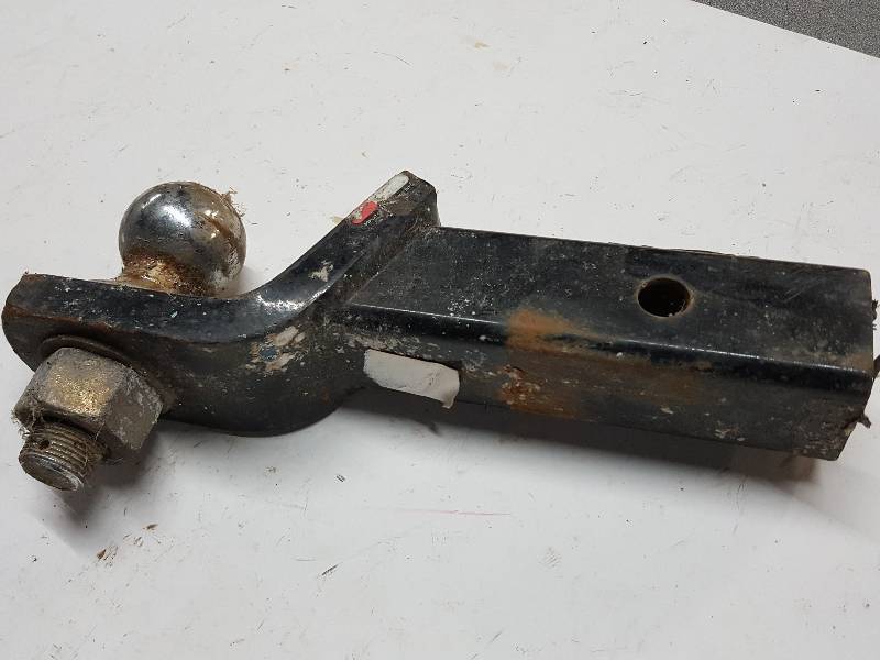 lot 8074 image: Straight from the U-Haul store is this Class III receiver hitch with a 7500 lb. trailer ball with a big 1 shank
