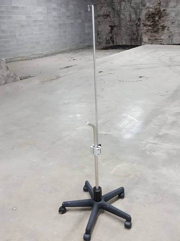lot 8116 image: Another style IV tubes, wires and cords stainless steel tubing stand.