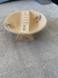 lot 5310 image: Abington ashtray