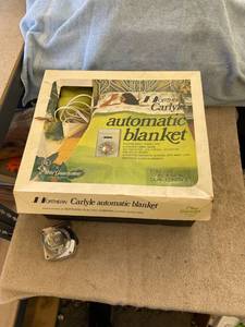 lot 5328 image: electric blanket