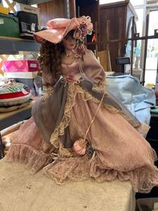 lot 5366 image: 24 inch vintage porcelain doll