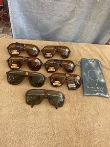 lot 5422 image: sunglasses lot