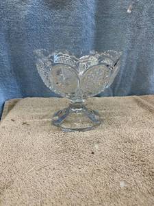 lot 5486 image: leaded crystal dish