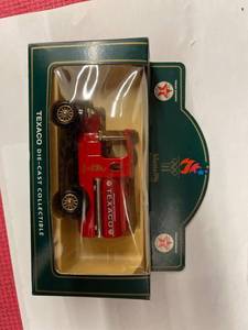 lot 5503 image: Texaco truck - 1996