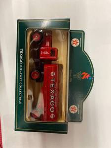 lot 5504 image: Texaco truck - 1996