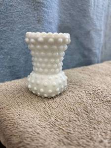 lot 5542 image: marked white vase