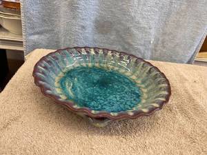 lot 5548 image: signed pie pan
