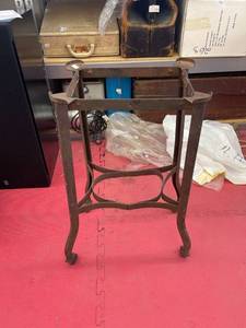 lot 5616 image: old metal stand