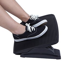 lot 37963 image: Mind Reader Adjustable Height Ergonomic Foot Rest, Black