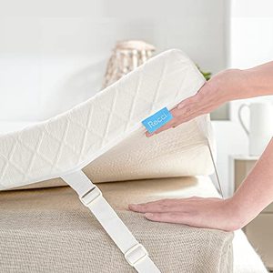 lot 48781 image: Memory Foam Mattress Topper (May not be exact stock photo)