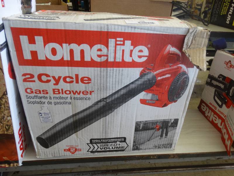 lot 246 image: Homelite 2 Cycle Gas Blower.