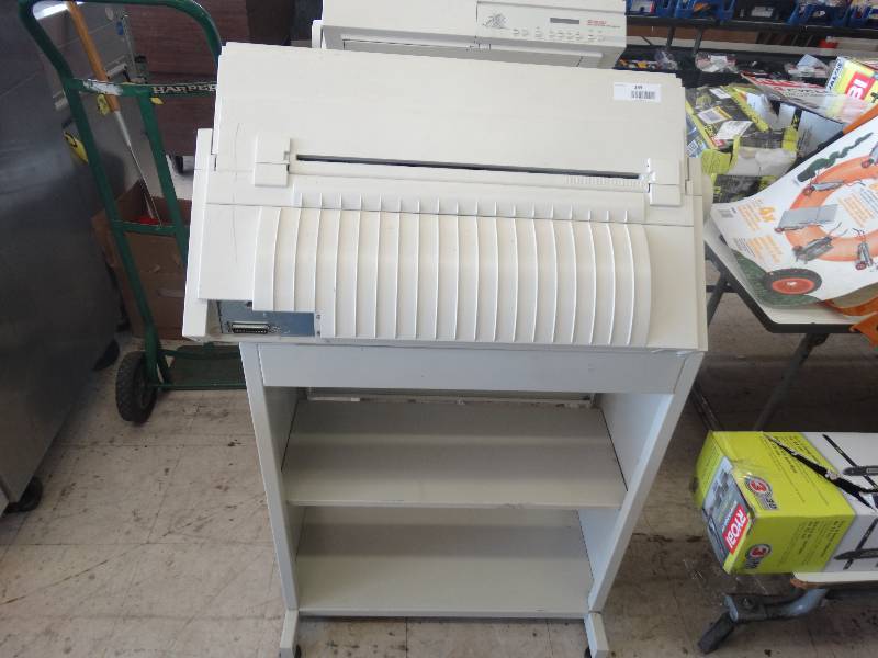lot 293 image: Genicem Matrix Printer LaU450.