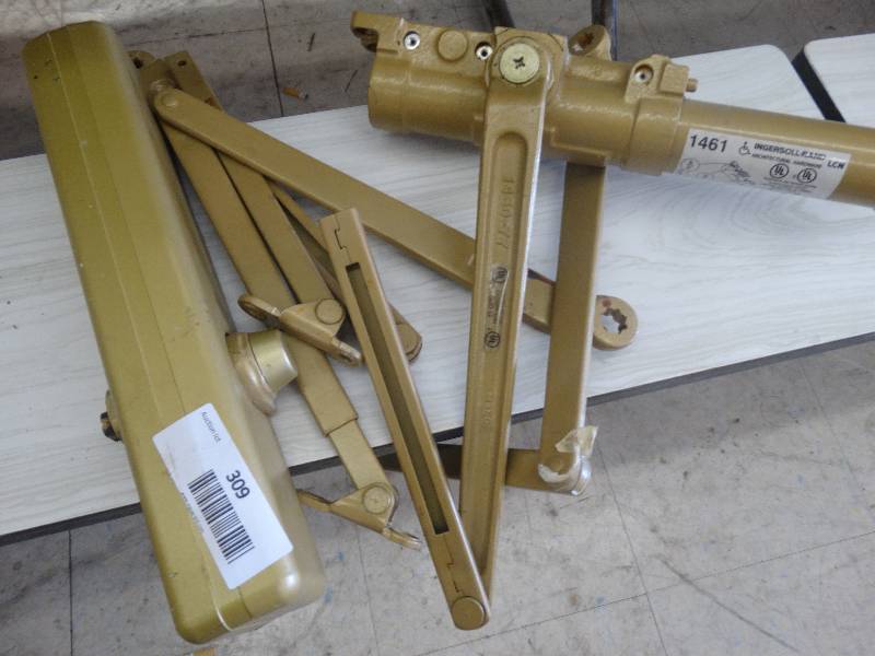 lot 309 image: 2 Door Closer.