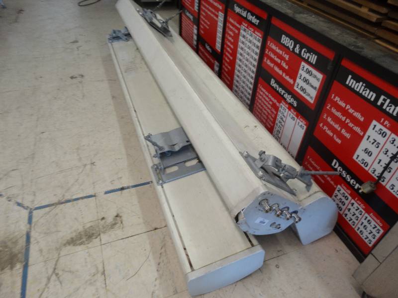 lot 331 image: 3 Large Attennas